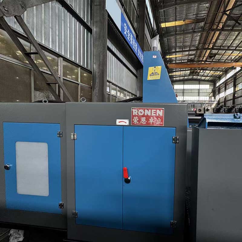 Машина за правење склоп за правење завртки